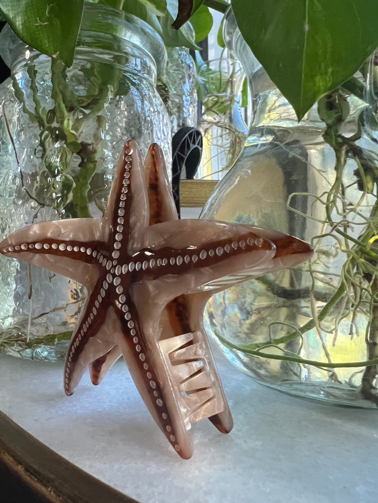 - Starfish Claw Clip