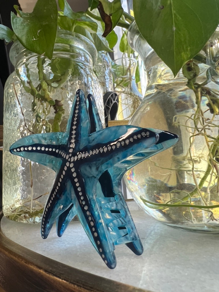 - Starfish Claw Clip